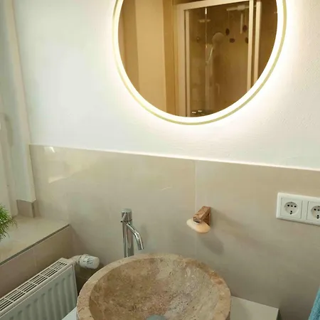 Apartment Happy Big Family Bio-nestlein *